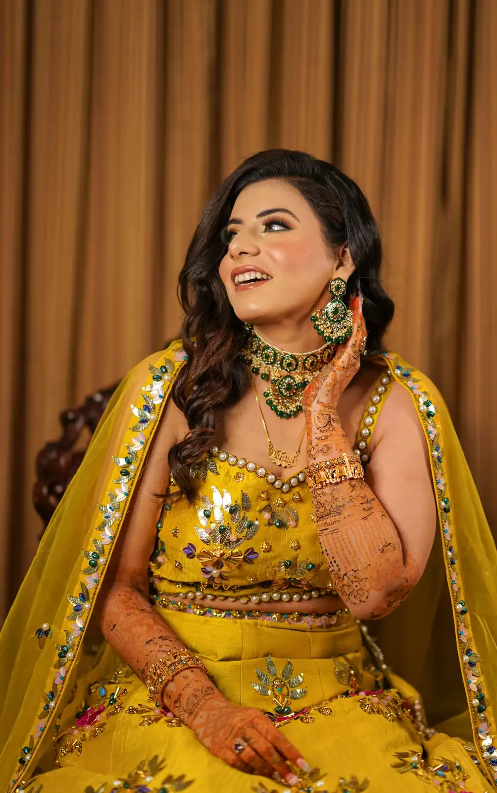 Engagement photoshoot couple posing in a romantic outdoor location