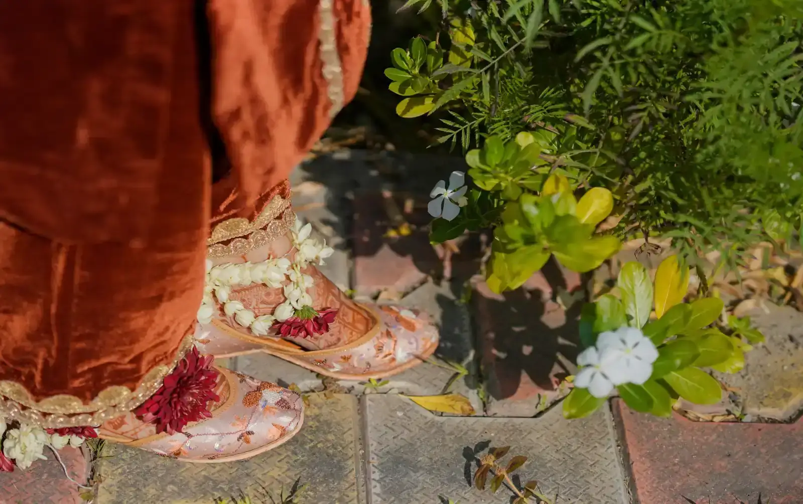 Wedding couple captured in a beautifully composed outdoor portrait